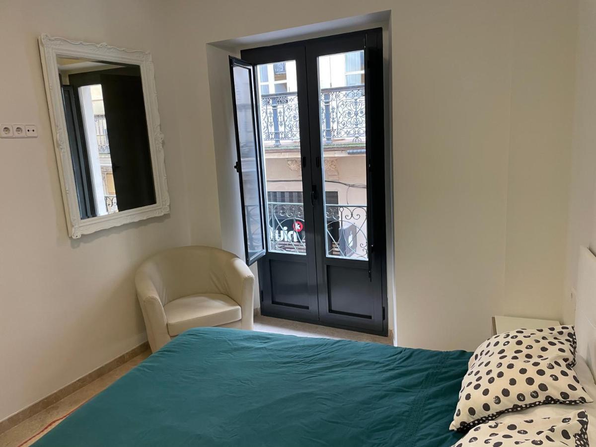 Petit Sagasta Apartamentos-Sagasta إشبيلية المظهر الخارجي الصورة
