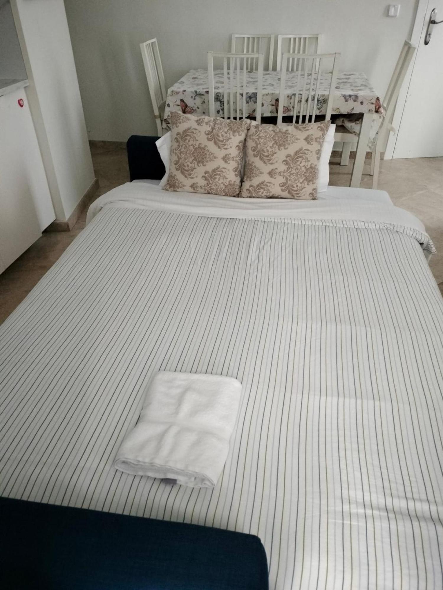 Petit Sagasta Apartamentos-Sagasta إشبيلية المظهر الخارجي الصورة